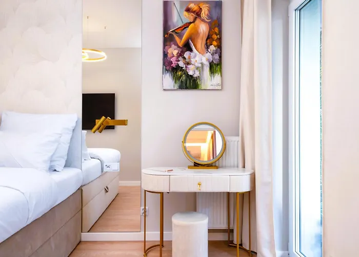 Luxury Riverside Apartment With Netflix, Primetv, Ev Parking And 1Gbps Wifi * Wroclaw