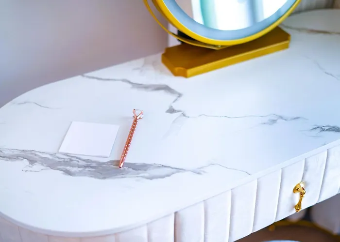 Luxury 24h With Netflix, Primetv, Ev Parking And 1gbps Wifi Apartament *