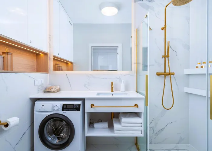 Luxury 24h With Netflix, Primetv, Ev Parking And 1gbps Wifi Βρότσλαβ